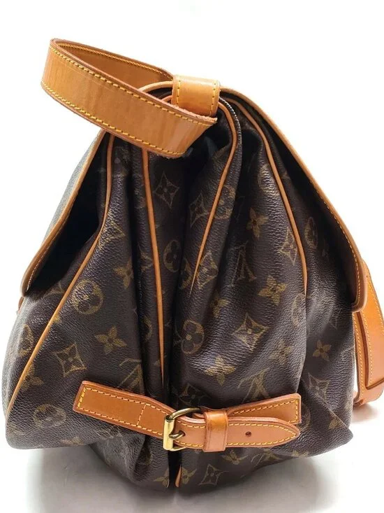 Louis Vuitton Saumur 35 Monogram Crossbody Bag | Authentic LV Vintage Messenger - Picture 4 of 16